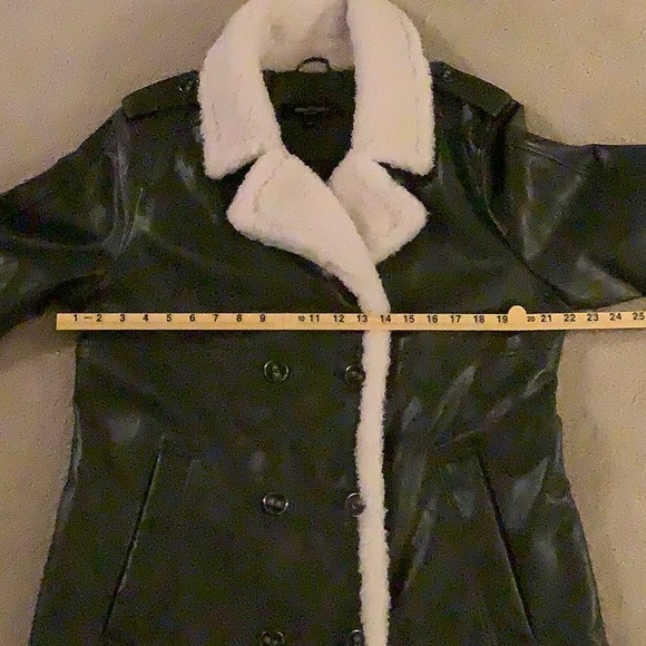 Kenneth Cole Olive faux leather Trench Coat with Cream faux shearling - Picture 8 of 13